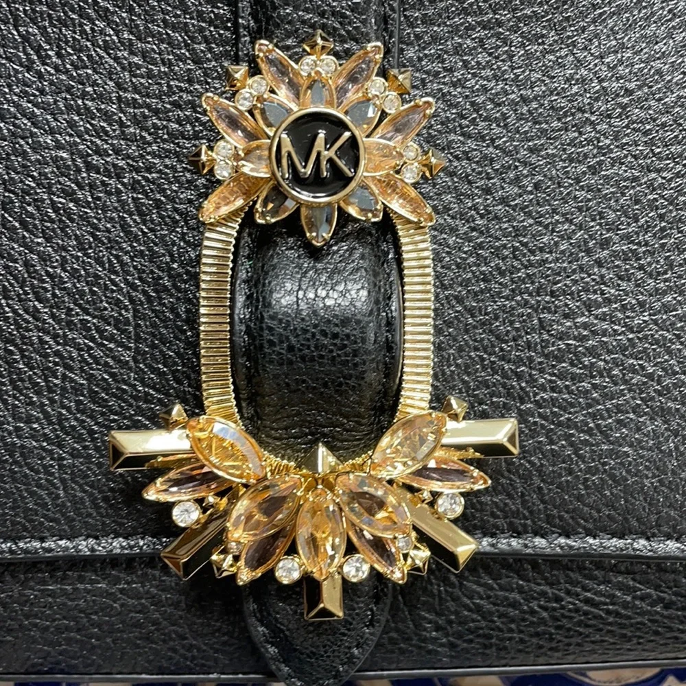Michael Kors Bellamie large clutch brand new